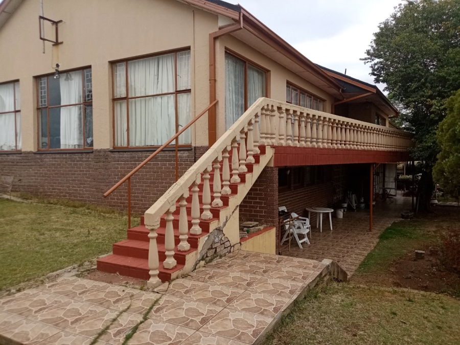8 Bedroom Property for Sale in Roodewal Free State